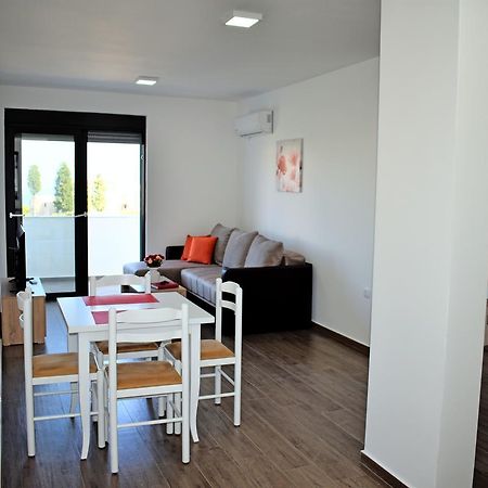 Apartment L'Ideal Улцин Екстериор снимка