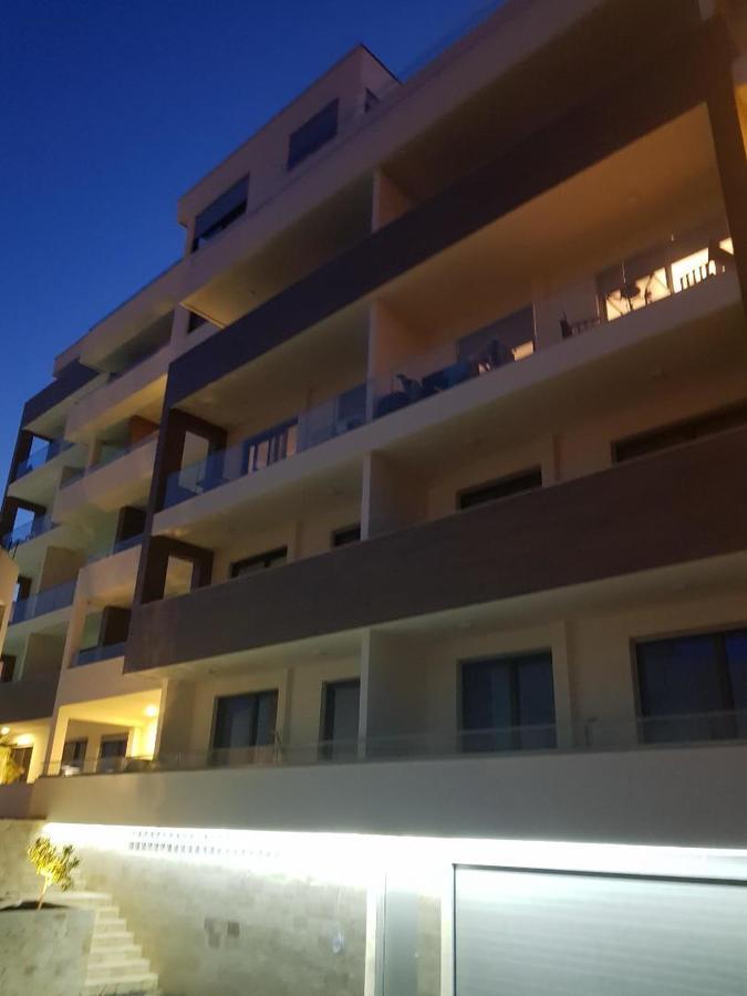 Apartment L'Ideal Улцин Екстериор снимка